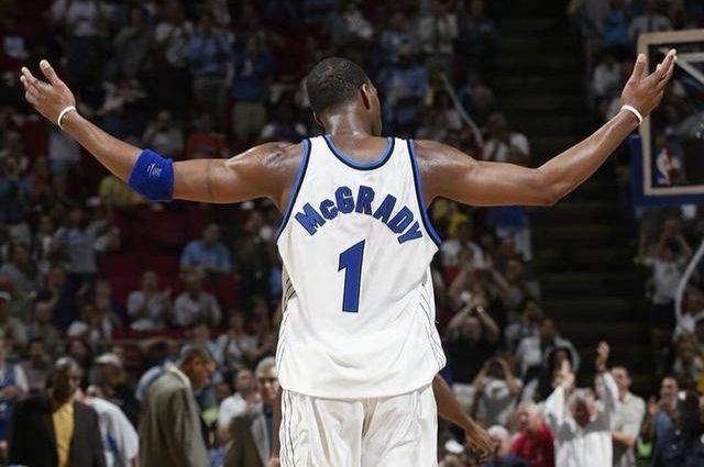 阿森纳这轮赢球，就八分优势了？这赛季英超阿森纳没争冠对手了？