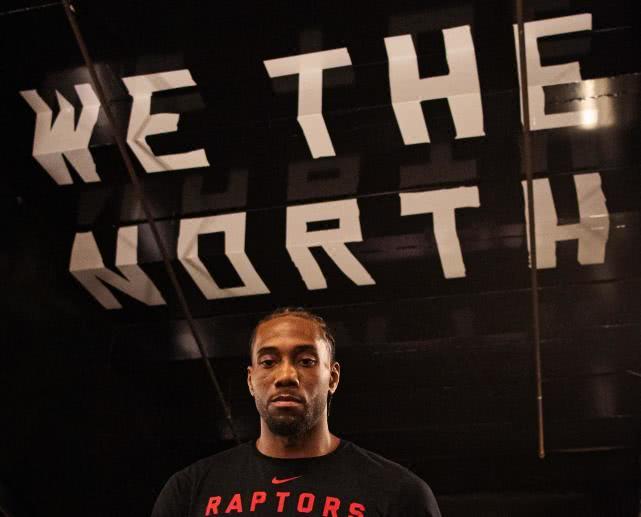 库里左膝韧带撕裂，赛季报销