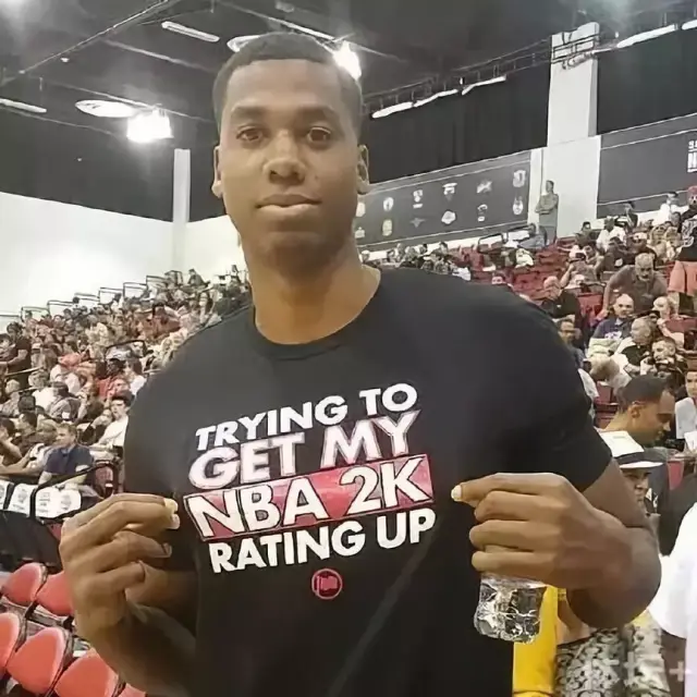 芝加哥白袜官方确认：村上宗隆已正式通过球队体检，2 年 3400 万美元合同即刻生效