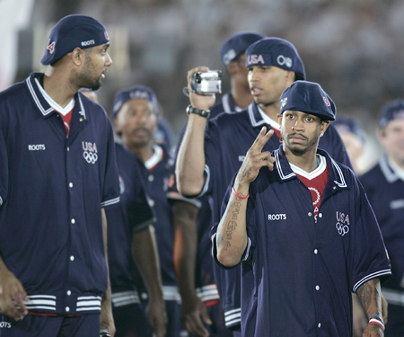 官方：莱斯特城租借签下伯恩利中场拉姆齐，租期一个赛季