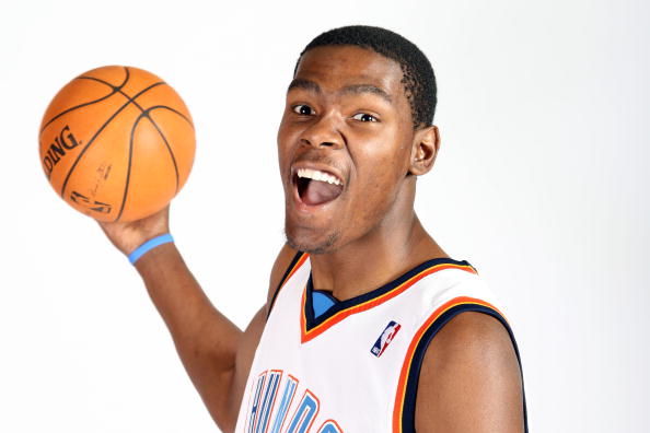 21岁电竞选手发文疑要轻生后续：目前仍在医院休养，赛事方已安排心理辅导